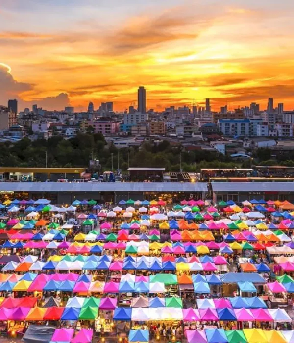 Train Night Markets