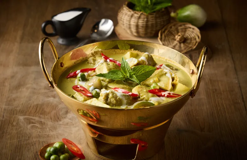Gaeng Kiew Waan (Green Curry)