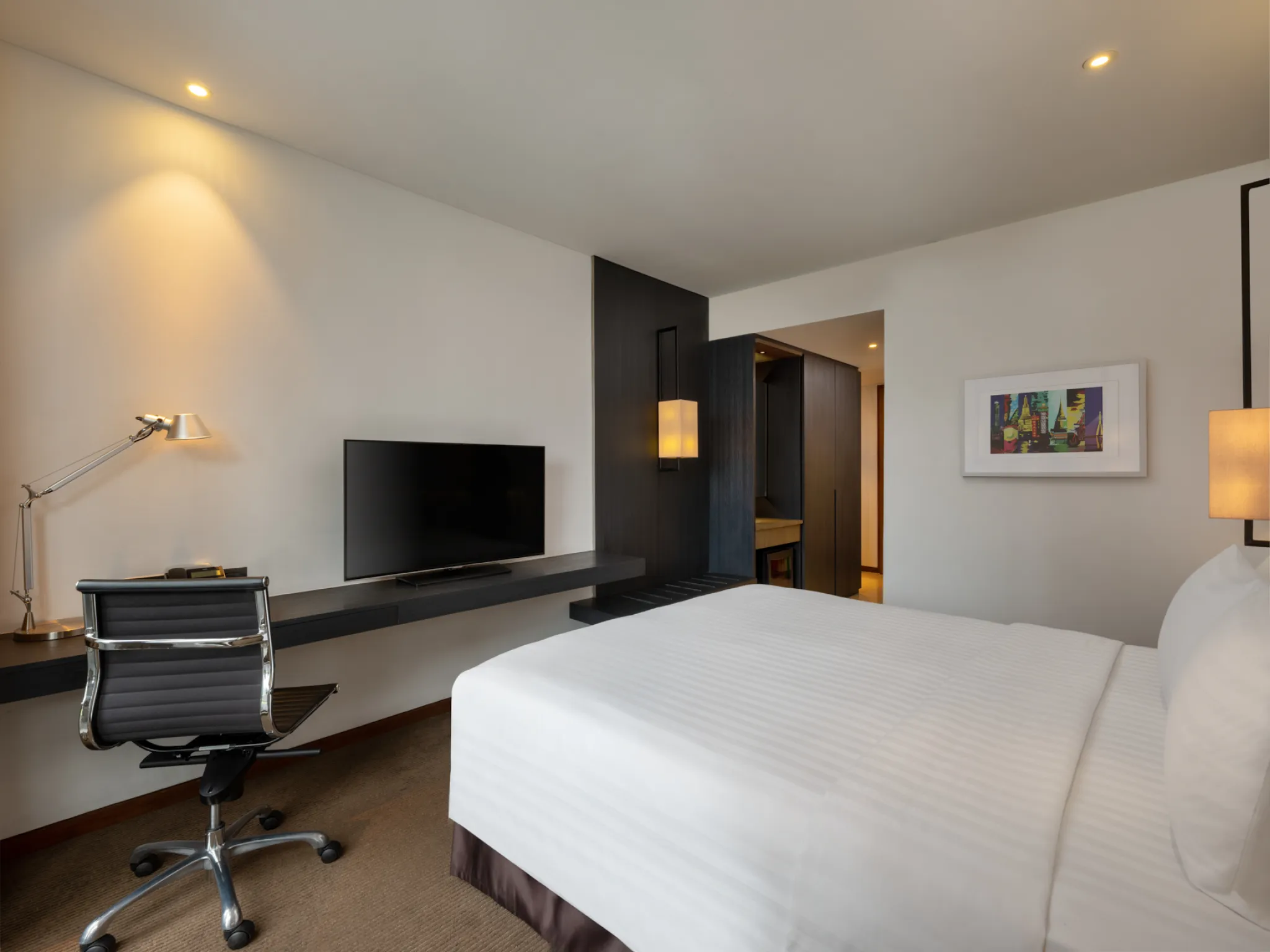 Club Cabana -Jacuzzi, Lounge Access 3