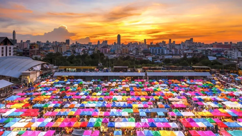 Train Night Markets