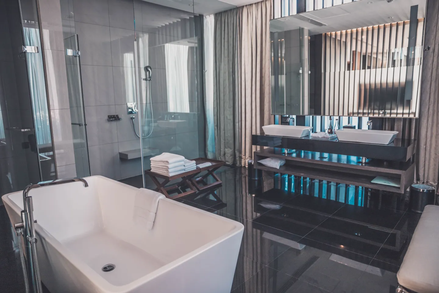 Suite Life Promotion 20% Off with special benefit and more