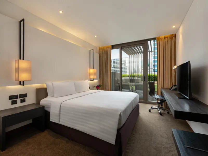 Club Cabana -Jacuzzi, Lounge Access